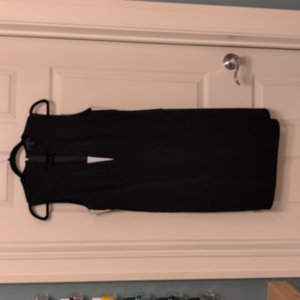 Banana Republic sleeveless tuxedo dress